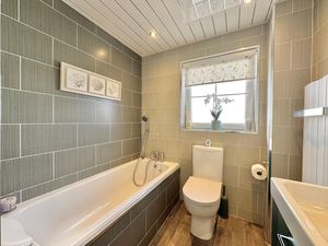 Photo 14- click for photo gallery